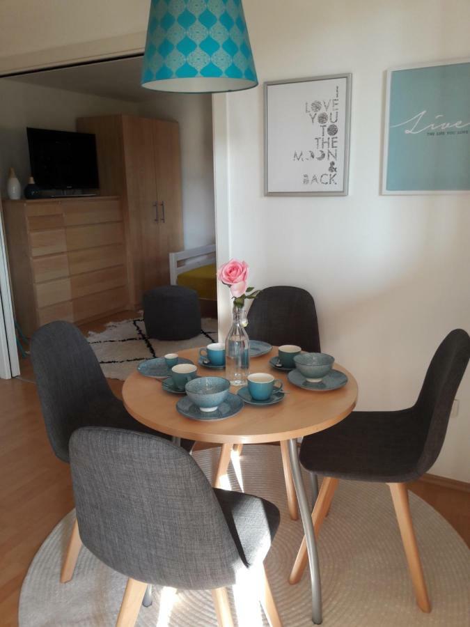Bungalow At Lake Alte Donau 비엔나 외부 사진