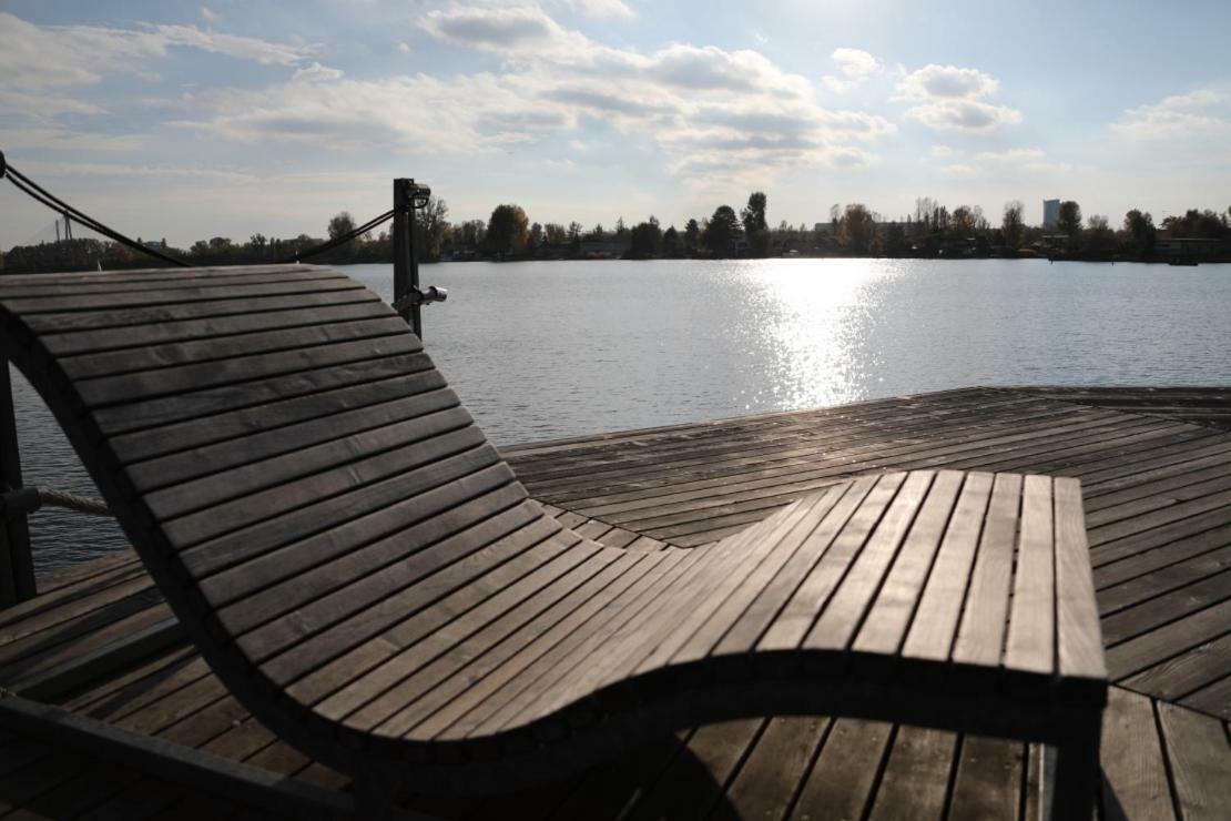 Bungalow At Lake Alte Donau 비엔나 외부 사진