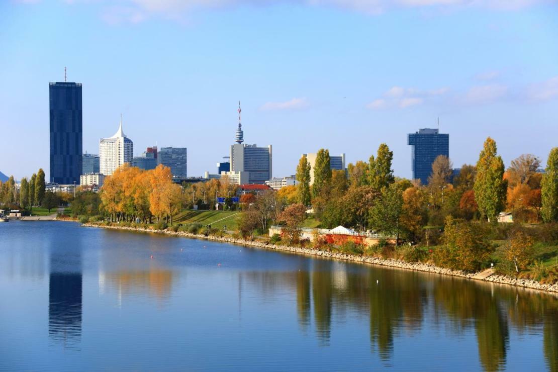 Bungalow At Lake Alte Donau 비엔나 외부 사진