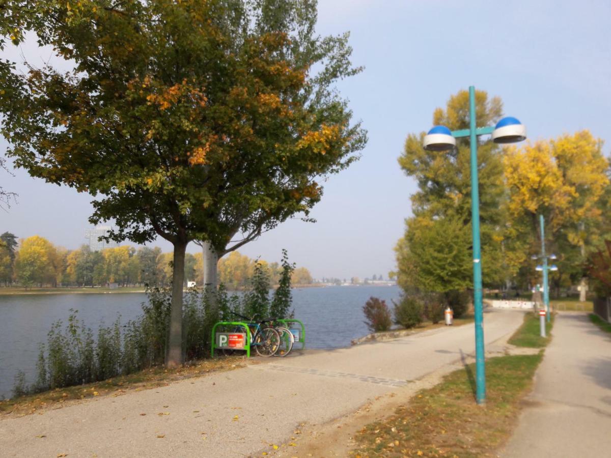 Bungalow At Lake Alte Donau 비엔나 외부 사진